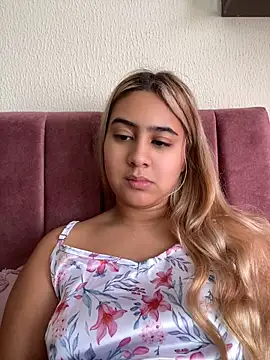 Miabonnett_ webcam