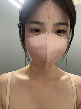 gougou13 webcam