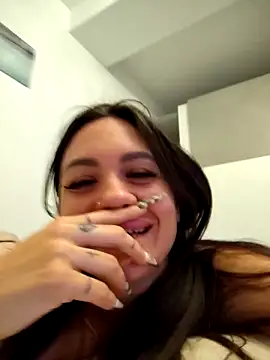 SiennaLuxexx webcam