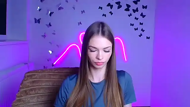 Lina_Loveuu webcam