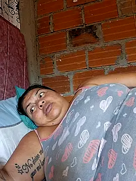 Juli_Powl webcam