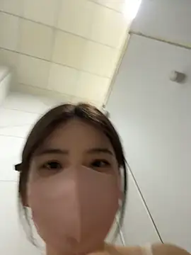 gougou13 live sex cam