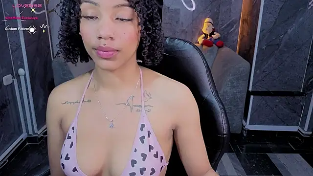 Violeth_b webcam
