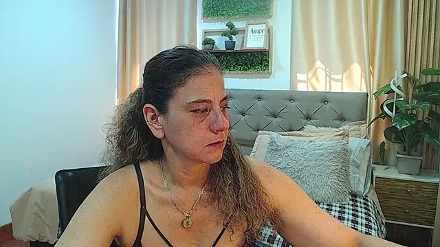 sasi_luna webcam