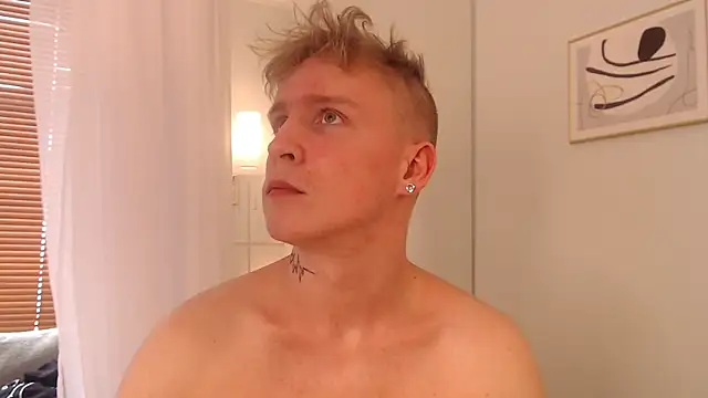 AlexxSweet webcam