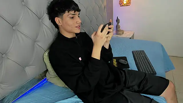 SamBlack_ webcam