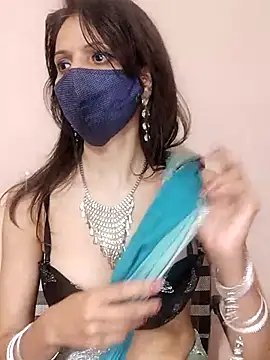 lovelyrosewifey webcam