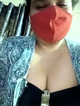 Webcam Model (Tamil_Sivani)  is live.Free join now!