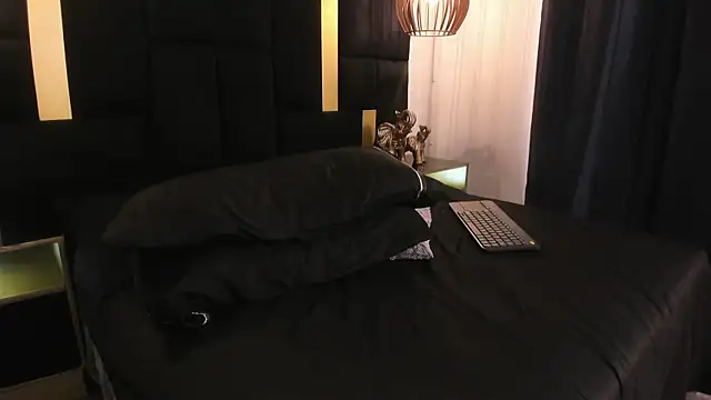 Lucio__Fox webcam