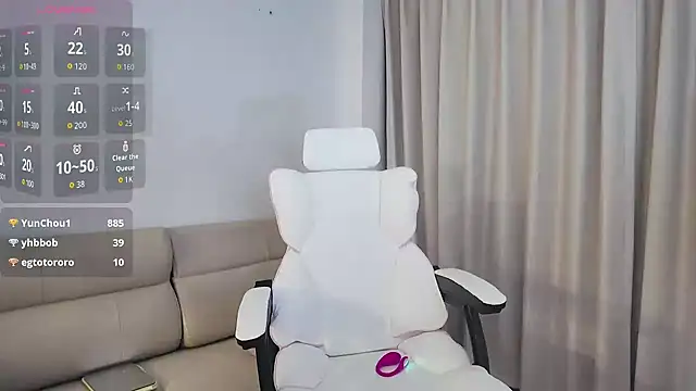Jolie-22 webcam