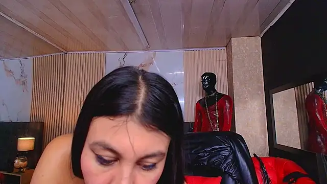 ZafiraVelvet webcam