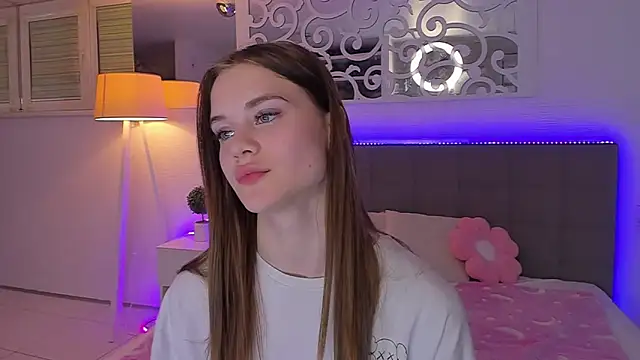 LuisaClover webcam