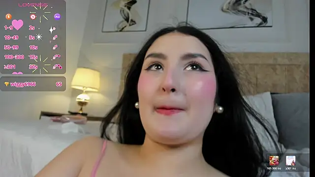 zoe_moon__ webcam