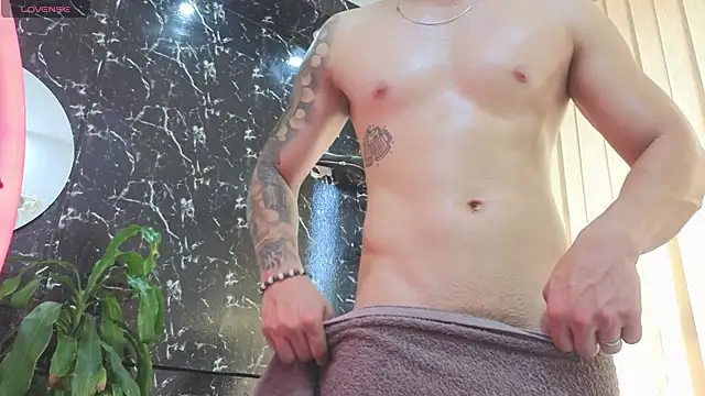 Alexander_ferre webcam