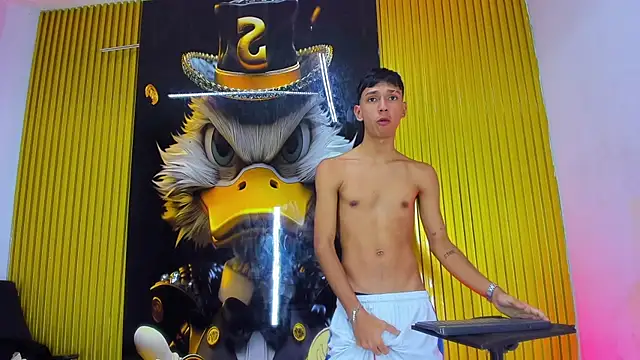 Guys_Latino_Hot webcam