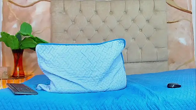 Luke_Carter webcam