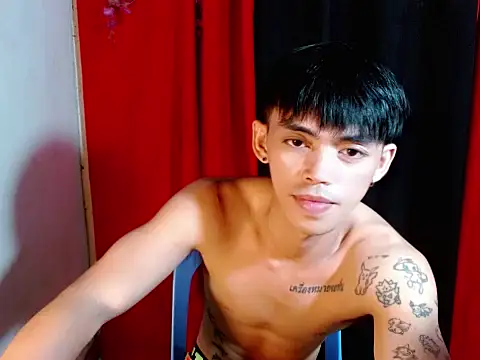 urhunky_boy webcam