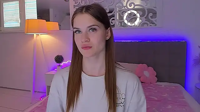 LuisaClover webcam