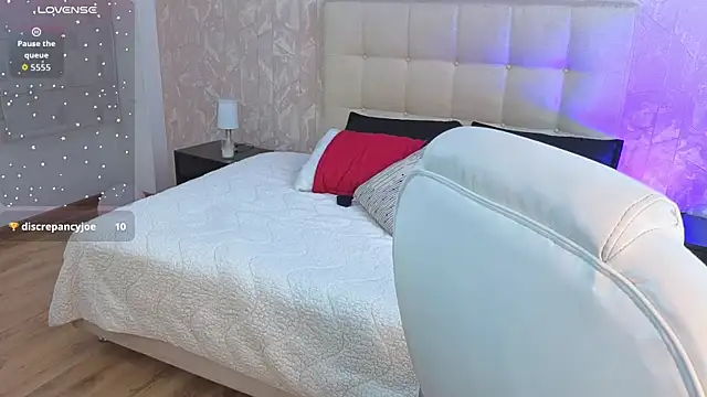 _sharlotte777 webcam