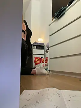 jannis1992 live sex cam
