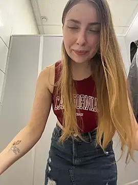 Sunny___Bunny webcam