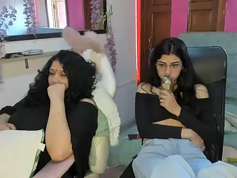Agatha_Marin webcam