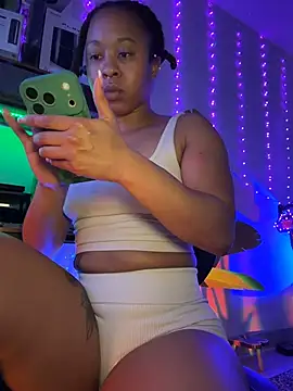 thebrattygoddess webcam