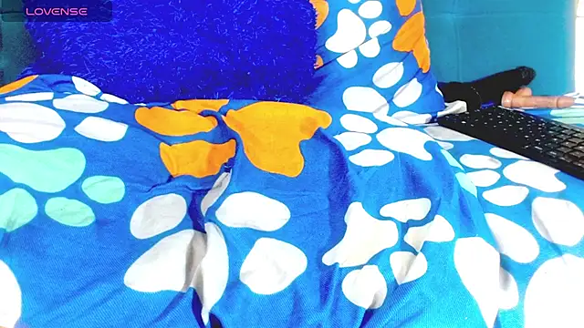 Eva_Hoot webcam