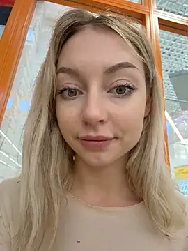 melissa_grr (F teen) - SQUIRT + PANTIES IN MY MOUTH