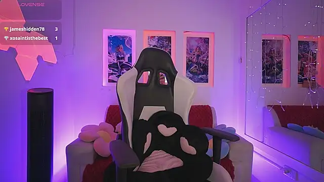 DahliaGrey webcam