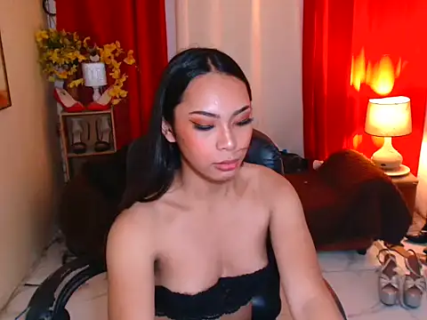 kylieEmparado webcam