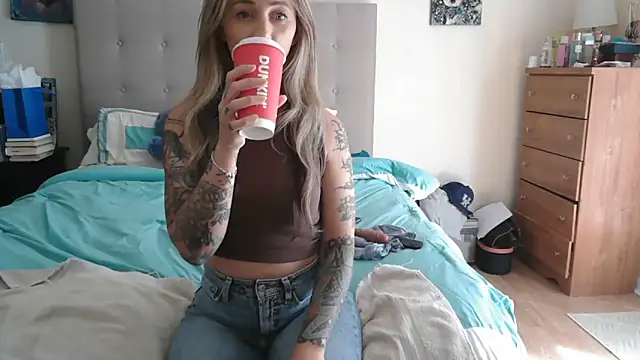 Heyitsmee33