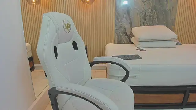 mary_spencer webcam