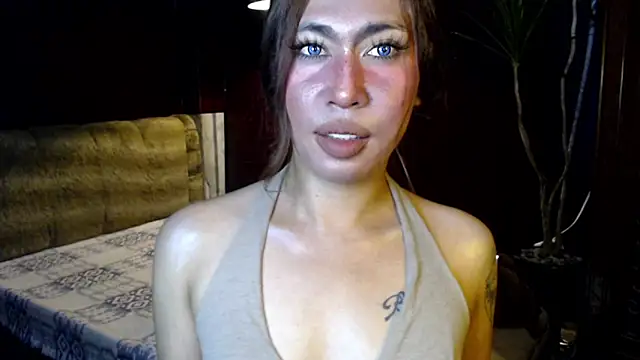 prettybushy webcam