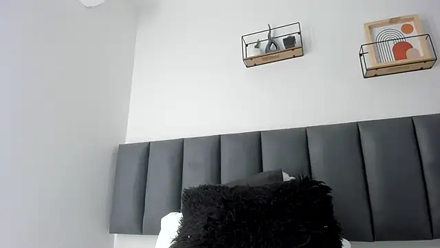 MaraOwen_ webcam