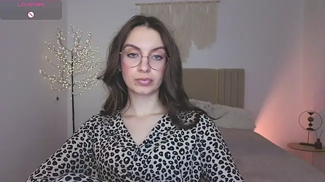 Real_cutie1 webcam