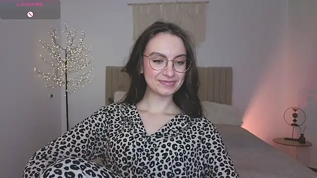 Real_cutie1 webcam