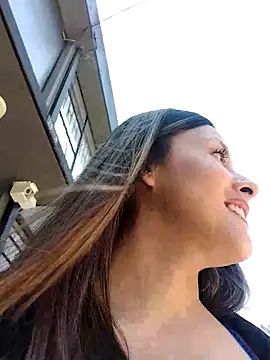 CynthiaMore webcam
