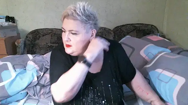 lana555 - Lana555's free webcam - UK Sex Cams