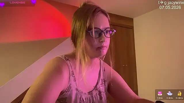 JacyWinslat webcam