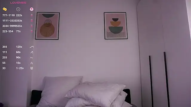 cleotildepiel (F teen) - Flash my cute tits for you ^^