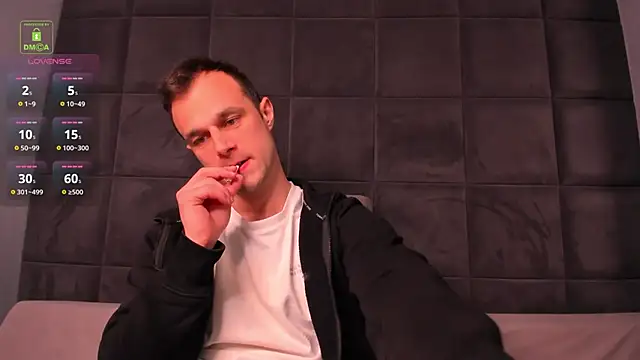 BrandonNorris webcam