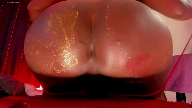 anuvyz_miller_ webcam