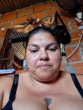 Juli_Powl webcam