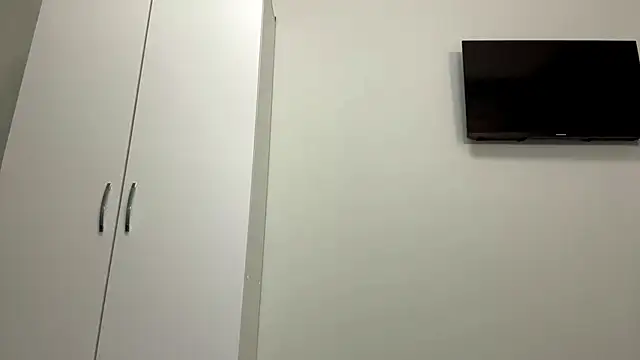 pearlypuff webcam