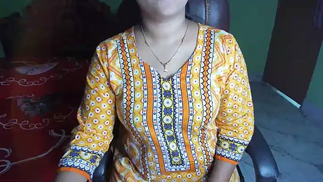 BengaliQueenStar webcam