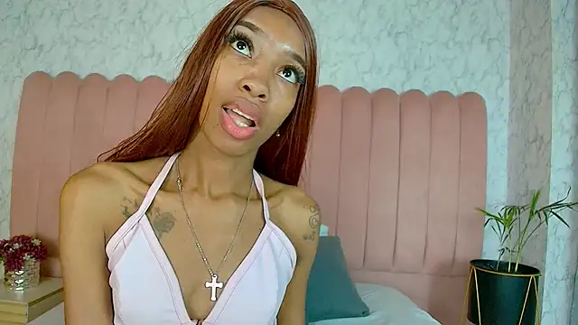 SCARLHETTBROWN webcam