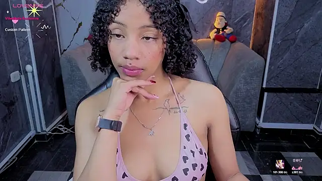 Violeth_b webcam