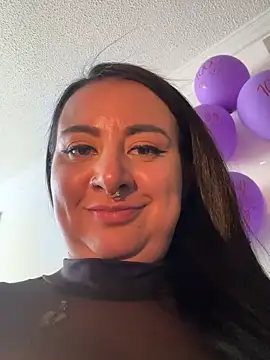 Abril_Luv webcam