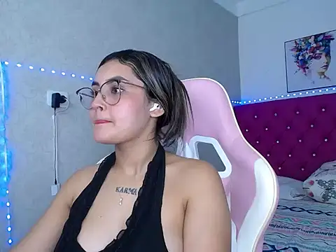 kathe-mills235 webcam